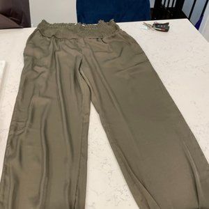 TCEC smocked waist satin joggers  L